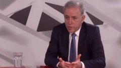 "KURTI JE SUPER, NE VALJAJU NAROD I VUČIĆ!" Ponoš pljunuo na srpski narod!