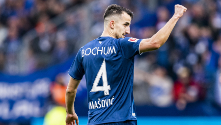 MAŠOVIĆ KREIRAO VELIKO IZNENAĐENJE Jovetić strelac u novom porazu Herte