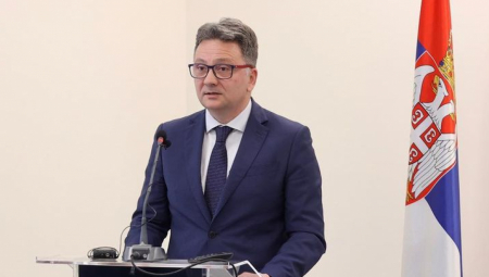 MINISTAR MIHAILO JOVANOVIĆ "Cilj nam je da do kraja 2025. godine 99% sela u Srbiji dobije pristup brzom optičkom internetu"