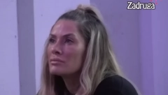 "TEŠKO MI JE BEZ DECE" Ana Ćurčić otvorila dušu pa otkrila mesto gde se guši u suzama kad je niko ne vidi, zadrugari je osudili zbog ovoga!