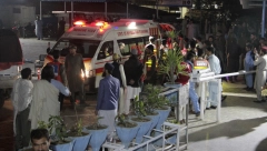 POGINULO NAJMANJE DEVET OSOBA Detalji razornog zemljotresa u Avganistanu i Pakistanu (FOTO)