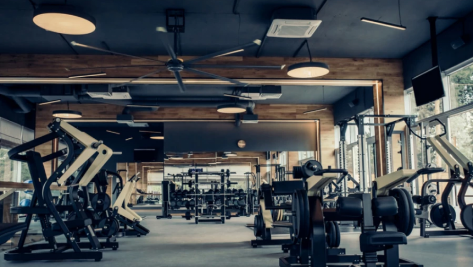 PITALI DEČAKA GDE MU JE MAMA, KAŽE MRTVA JE... A TATA? I TATA ISTO Pretužna sudbina dečaka iz beogradske teretane je rasplakala celu naciju