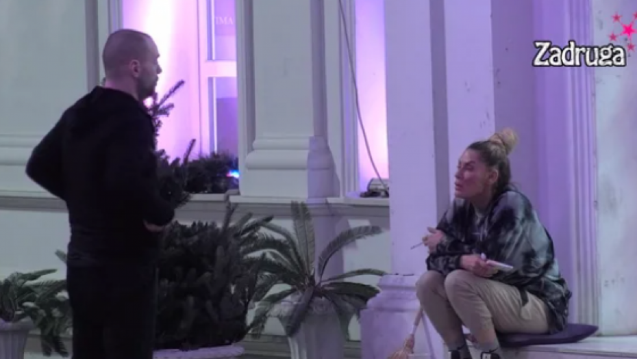 "SAMO ZINI, VIDEĆEŠ KAKAV ĆU DA BUDEM NAPOLJU" Zvezdan Slavnić ponovo preti Ani, ona se sledila od straha, javnost uznemirena!