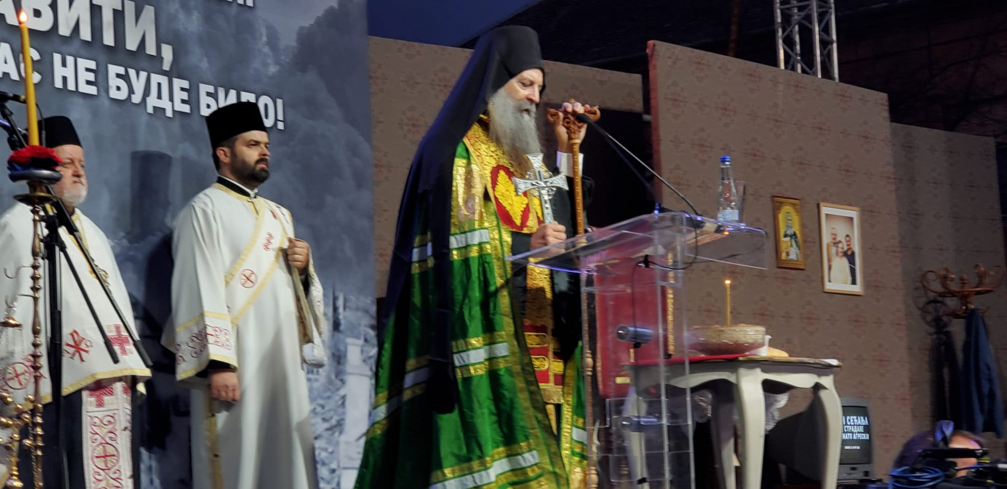 "ZAGLEDAN SAM U KRST NA KOM JE HRIST RAZAPET" Patrijarh Porfirije obratio se u Somboru povodom godišnjice NATO agresije (FOTO)