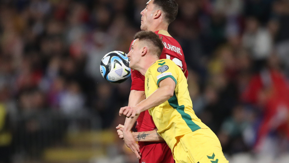 DUCI POVEĆAO PREDNOST Pogledajte kako je Vlahović duplirao vođstvo "Orlova" protiv Litvanaca (VIDEO)