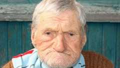 DEKA JE DOŽIVEO 110 GODINA Imao je jednu čudnu naviku, njegova ćerka tvrdi da je upravo to recept za dugovečnost!