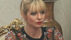 ANĐELA LAKIĆEVIĆ VIŠE NE LIČI NA SEBE Njena poslednja fotka zabrinula javnost, podočnjaci, oronulo i upalo lice, neuredna kosa, skandalozno izdanje! (FOTO)