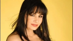 KAO KRAVA DA ME LIZALA, BRISALA SAM SE MARAMICAMA Alka Vuica progovorila o traumatičnom iskustvu