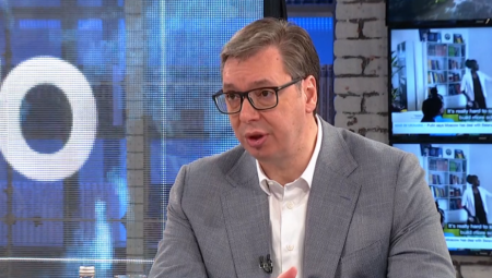 "JEDNI BI SLALI TUĐU DECU DA GINU, A DRUGI SU SVE DAVALI NA TACNI!" Vučić u jutarnjem programu govorio o aktuelnim temama