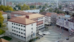 SKANDAL U BIHAĆU Optužnica protiv direktorke Doma zdravlja i ministra zdravlja!