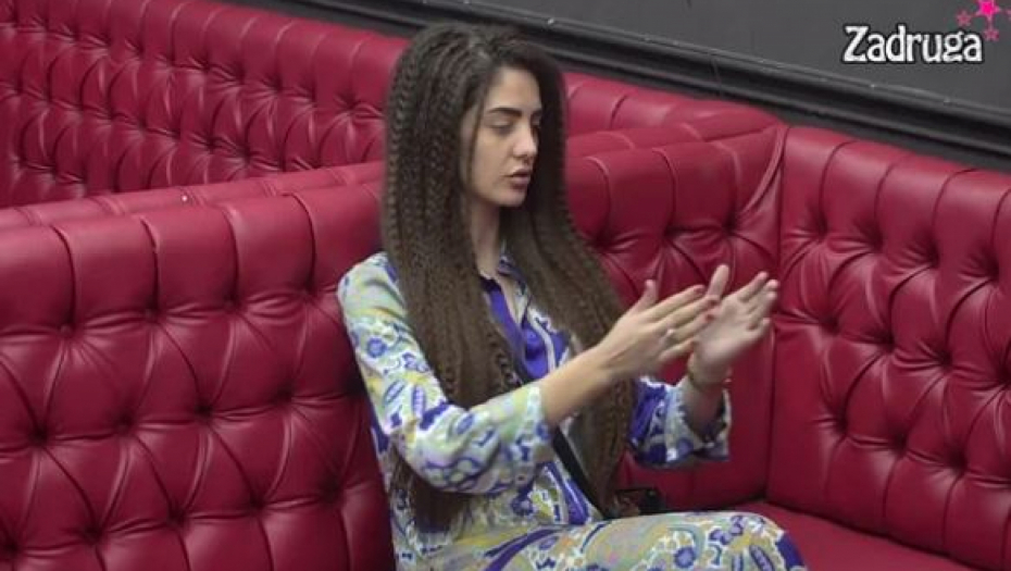 "OGORČENA JE, NERVIRA ME" Anđela oplela po Ani, uverena je da jednu stvar radi namerno!