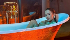 ZAPALILA REGION SE*SI SCENAMA IZ KADE Milica Jokić nakon duže pauze oduševila sve novom pesmom, a na spot niko neće ostati ravnodušan