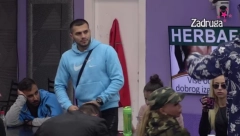 BEZ DLAKE NA JEZIKU Oglasila se majka Ivana Dragića nakon njegovih suza, evo šta je imala da kaže, pomenula i Sanu!