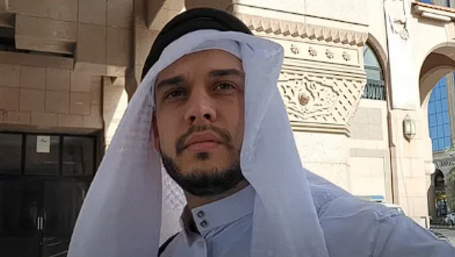 "SADA SE OSEĆAM KAO DA LETIM" Dejan Dragojević otkrio kako su reagovali kada je priznao da se klanja Alahu, a evo da li ga je Dalila nagovorila na to!