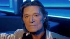 HRVATSKI PEVAČ ZAJECAO NA SAV GLAS Ne može više da izdrži, bolest ga potpuno razara, bolovi su nesnosni!