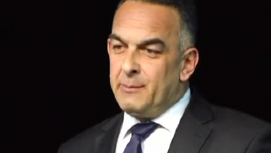 IZBORNA SKUPŠTINA SNS-A DONELA ODLUKU Saša Srdić izabran za predsednika Opštinskog odbora Bačka Topola