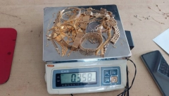 UŠTEKAO SKORO KILO ZLATA Uhapšen Turčin na Gradini, sve ovo je bilo sakriveno u ličnim stvarima (FOTO)