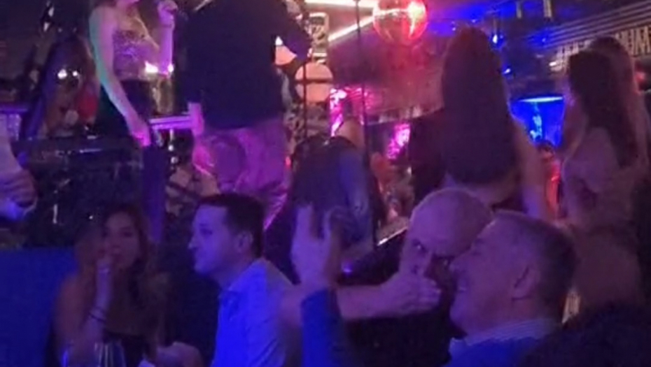PREDOSETILI DEBAKL - UTEHU NAŠLI U PIĆU I MUZICI: Milo i Čanak lumpovali uz Nesanicu noć uoči izbora