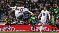 SRBIN BAŠ NIJE IMAO SREĆE Radonjić pogodio prečku, pa mu poništen gol, Torinu bod protiv Sasuola