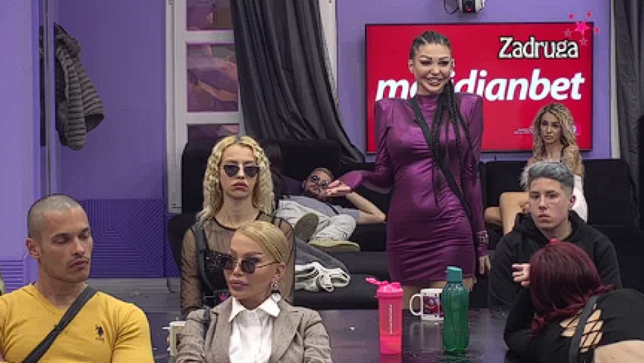 ZVEZDAN PAO NA MAJU? Marinkovićeva napokon priznala da li ima nešto između nje i Zvezdana, pa rekla da li ima emocije prema njemu