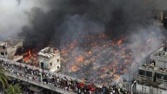 PLAMEN NA SVE STRANE, VATROGASCI NE ZNAJU GDE UDARAJU! Gori fabrika tekstila