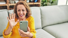 FEJSBUK PRVA POMOĆ ZA NEUPUĆENE Kako da koristite opciju za audio i video poziv