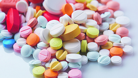 UMRLI POSLE UZIMANJA SUPLEMENATA Više od 100 ljudi završilo u bolnici