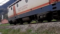 VOZ USMRTIO DEVOJČICU (11) KOD ZENICE Prvi snimci sa mesta tragedije (VIDEO)