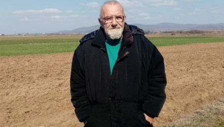 NI GROBOVE NE SME DA IM OBIĐE Muharemu ubili sina, tri brata, bratance, samo zato što je odbio da mrzi