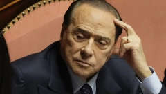 KRENULI TATINIM STOPAMA? Italija na nogama: ''Berluskonijevi se pripremaju''