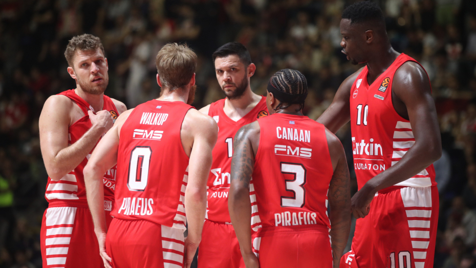 ZVEZDA IMA NAJJAČU SPOLJNU LINIJU U EVROPI As Olimpijakosa oduševljen crveno-belima