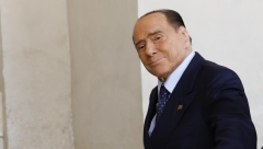 DANAS JE SAHRANA BERLUSKONIJA Očekuje se 20.000 ljudi u centru Milana