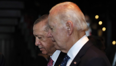 SULTAN JE SLOMLJEN Bajden pohvalio popuštanje Ankare