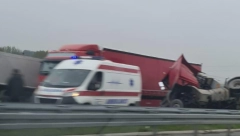 TEŽAK UDES NA MILOŠU VELIKOM! Prevrnuo se kamion, Hitna pomoć na licu mesta!