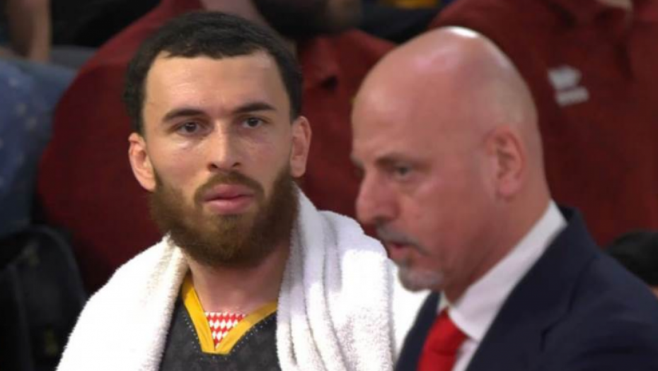 SAŠA OBRADOVIĆ POLUDEO Monako vodio pa se raspao, naš trener doživeo pomračenje (VIDEO)