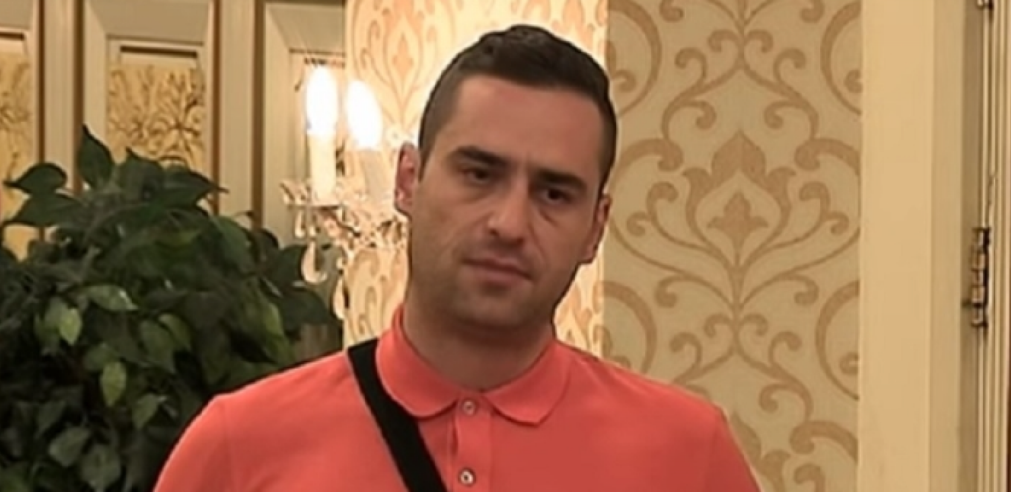 BIO JE U PAROVIMA, PRAVIO SKANDALE, ZAVEO MILIJANU BOGDANOVIĆ Odjednom nestao, a sada se bivši političar oženio, evo kako izgleda mlada (FOTO)