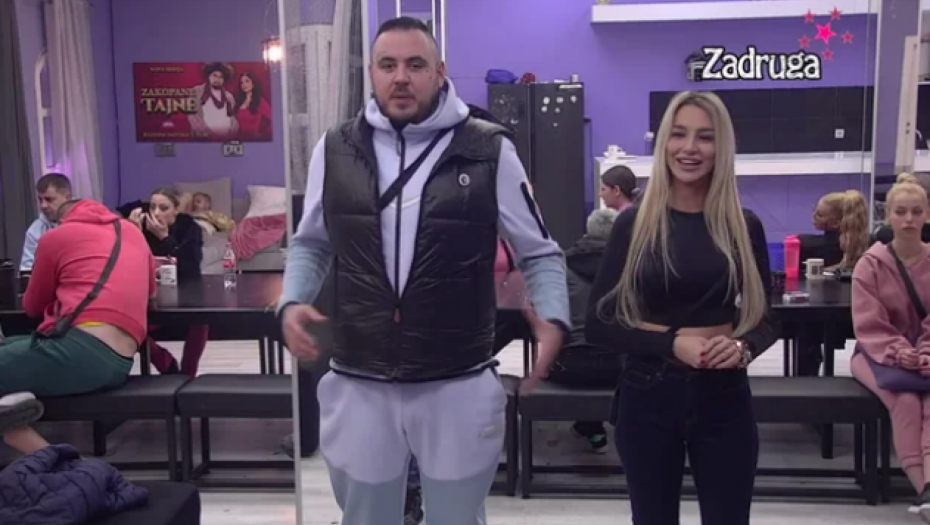 FILIP CAR URNISAO ALEKSANDRU I UŽASNO JE IZVREĐAO Umalo nasrnuo na nju, Nikolićeva zanemela od šoka