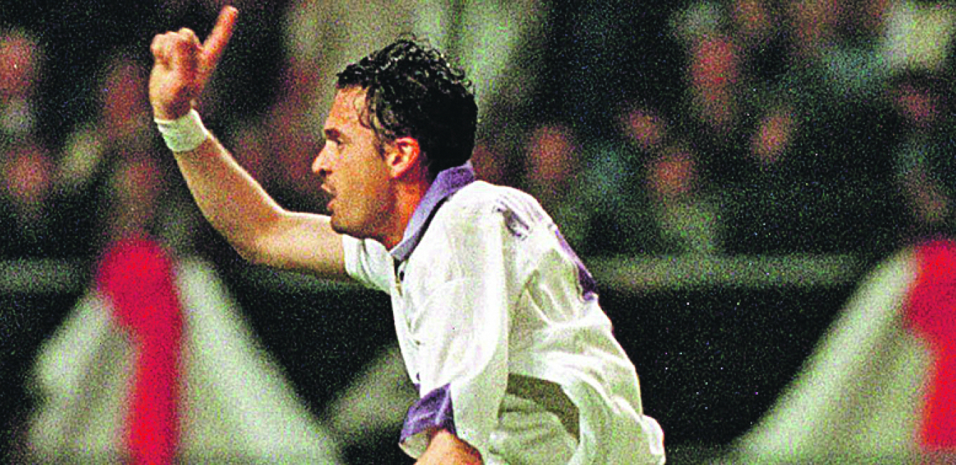 MODNA ZVEZDA Naslednica legendarnog fudbalera osvaja svet: LEPA PEĐINA KĆI