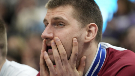 NAPALI JOKIĆA, ON IM ODBRUSIO Srbin žestoko zapušio usta svima posle priča o suspenziji