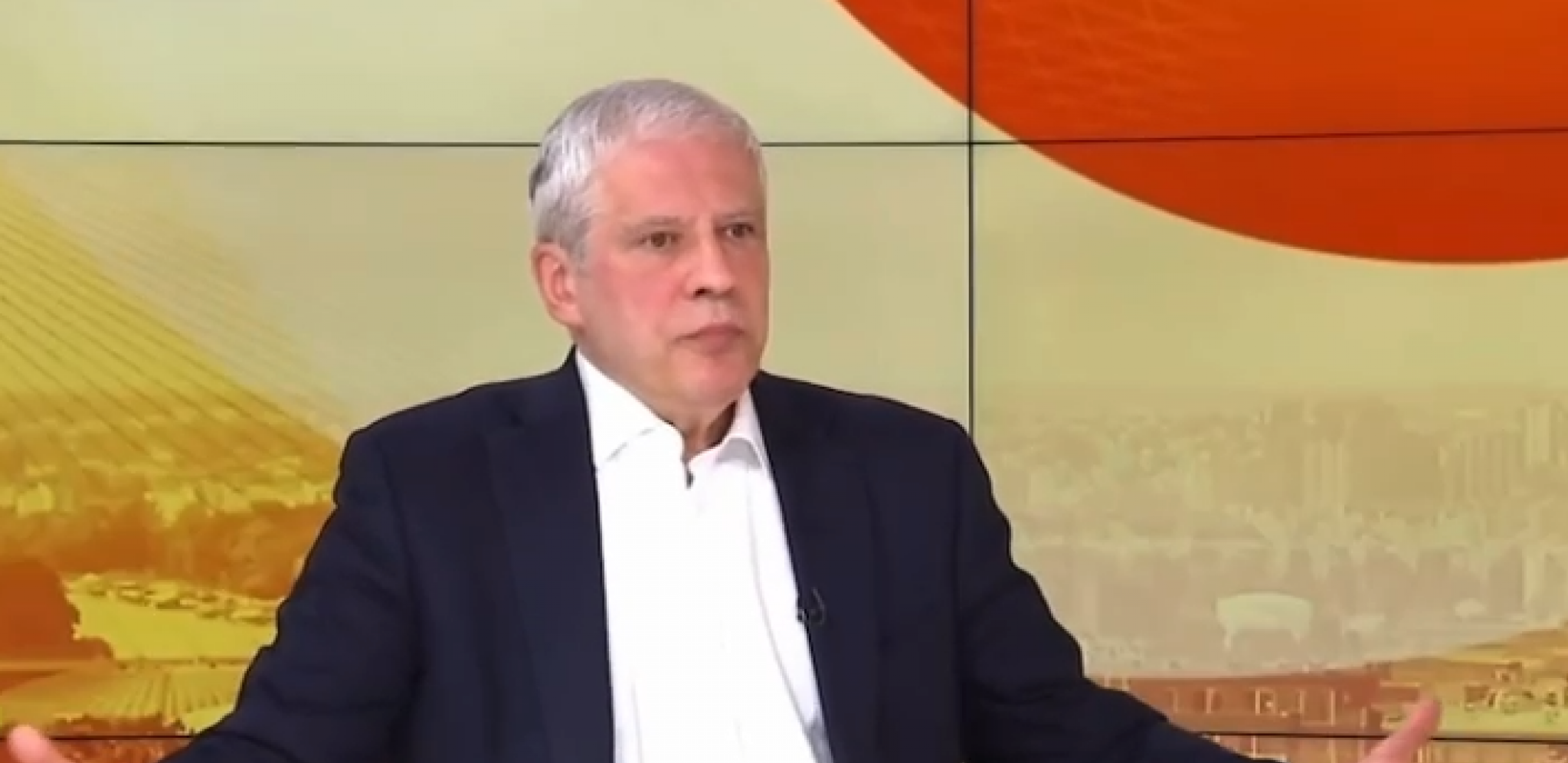 TADIĆ BESAN NA ORGANIZATORE PROTESTA PROTIV NASILJA "Oni nas dele, zabranjuju nam učešće!" (VIDEO)