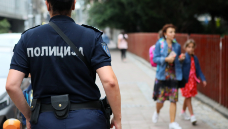 VAŽNA NAJAVA IZ MUP Od sutra nove mere u blizini svake škole