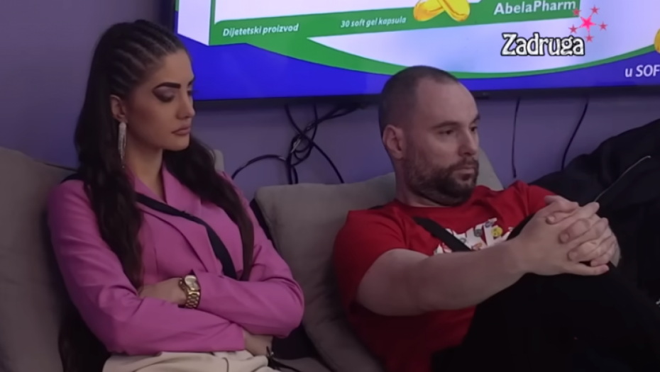 RODITELJI ANĐELE ĐURIČIĆ PRESEKLI I DONELI STRAVIČNU ODLUKU Doživeće pomračenje kada izađe iz Zadruge, nikada joj neće oprostiti!