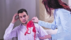 BRITANSKI MATEMATIČARI: Muškarci, tajna orgazma je da ne razmišljate