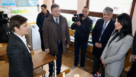 Jovanović: Do kraja 2025. godine 99 odsto sela imaće brzi internet