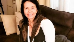 CELA RUKA JOJ U GIPSU! Jelena Bačić zabrinula javnost, pa otkrila šta joj se desilo, trpi nenormalne bolove