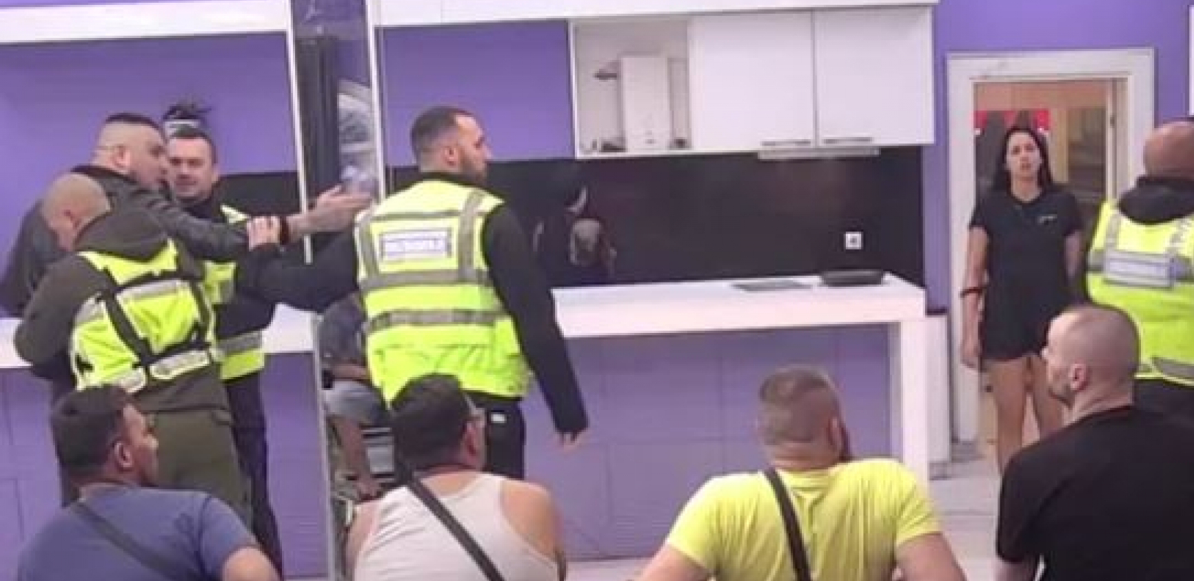 RAZVALIO BIH TI GLAVU Diskvalifikacija Filipa Cara pred superfinale, čeka se odluka produkcije!