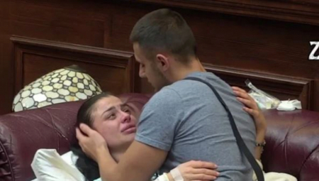 NAROD JE ZANEMEO Marko i Sanja su najgore uvrede razmenjivali, a sada staju na ludi kamen