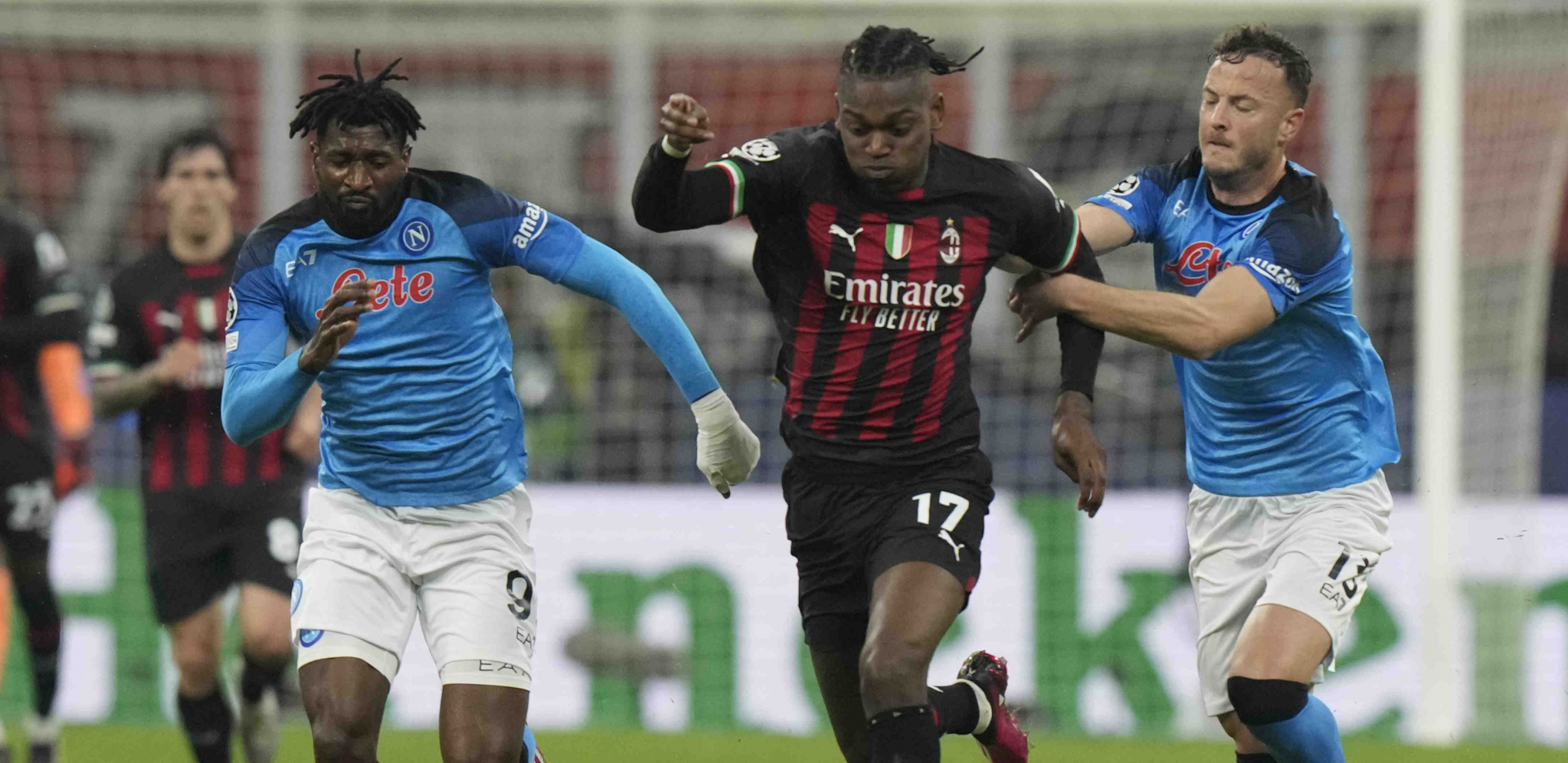 MILAN JE NAPOLIJEVA NOĆNA MORA Real jednom nogom u polufinalu, agonija Čelsija se nastavlja