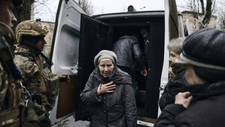 UKRAJINSKI BES JE NA MAKSIMUMU Majka i ćerka poginule su moleći da im otvore vrata atomskog skloništa – niko nije reagovao (FOTO)