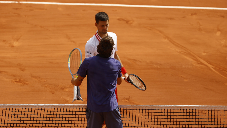 SRUŠIO NOVAKA U MONTE KARLU, A SADA GA OPASNO PROVOCIRA Italijan sve šokirao izjavom o GOAT trci